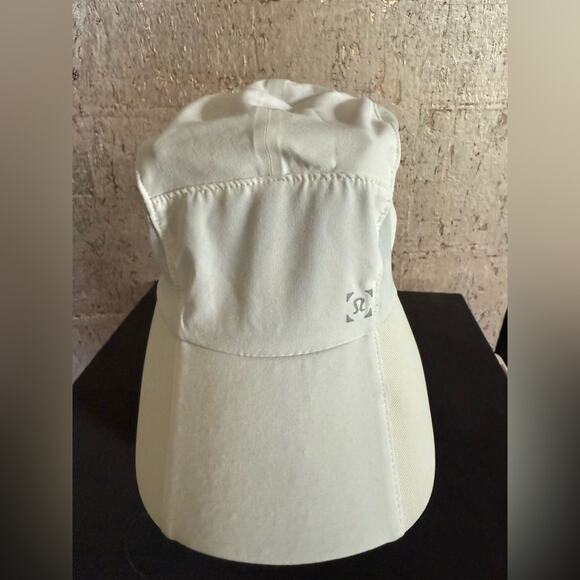 lululemon athletica Accessories - Lululemon Athletica White Hat